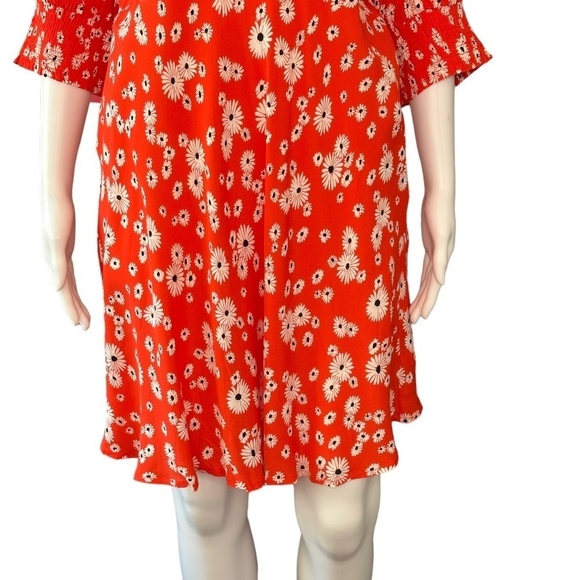 RIXO X Target Mini Dress Womens Size 12  V-Neck Daisy Print Cottagecore - Picture 4 of 16